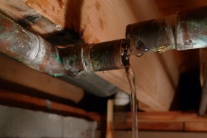 leaky pipes; photo by 13 of clubs via flickr