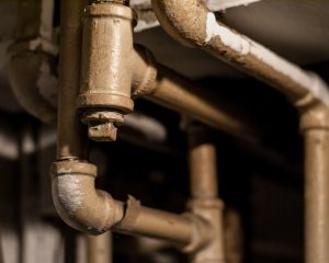 old pipes in basement - don't start DIY projects on a weekend