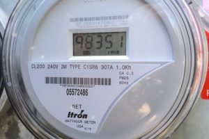 two-way electric meter for rooftop solar