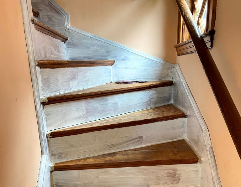 How to pull up carpet on hardwood stairs House & Hammer