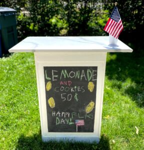 diy lemonade stand