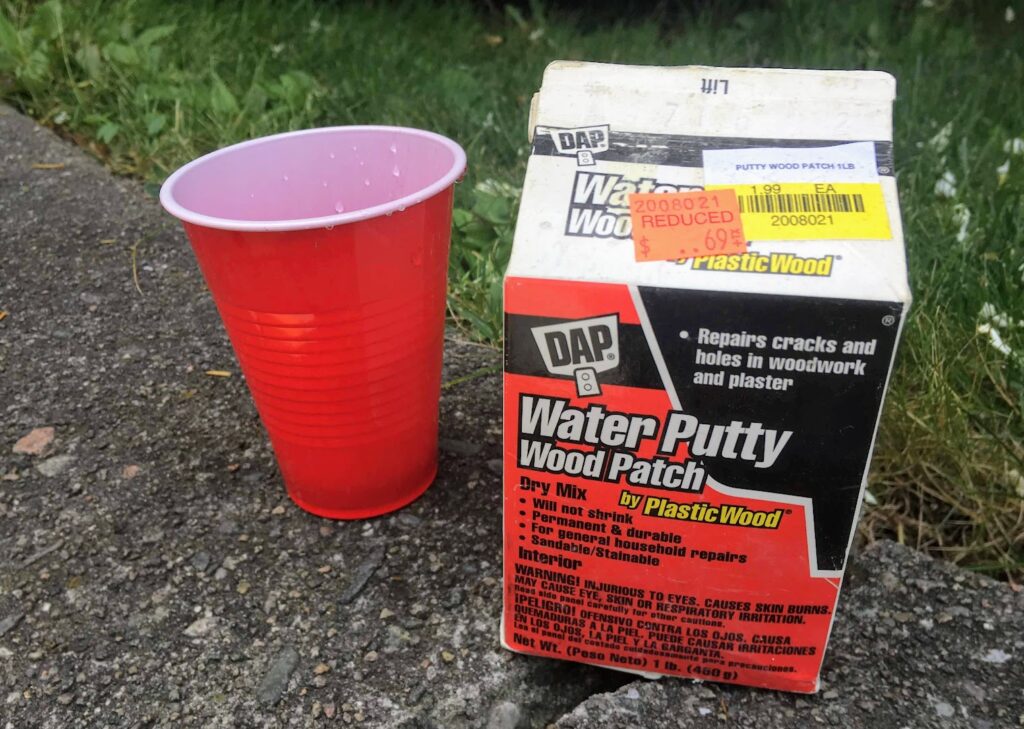 woodputty House and Hammer