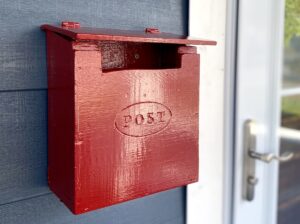 diy mailbox painted red